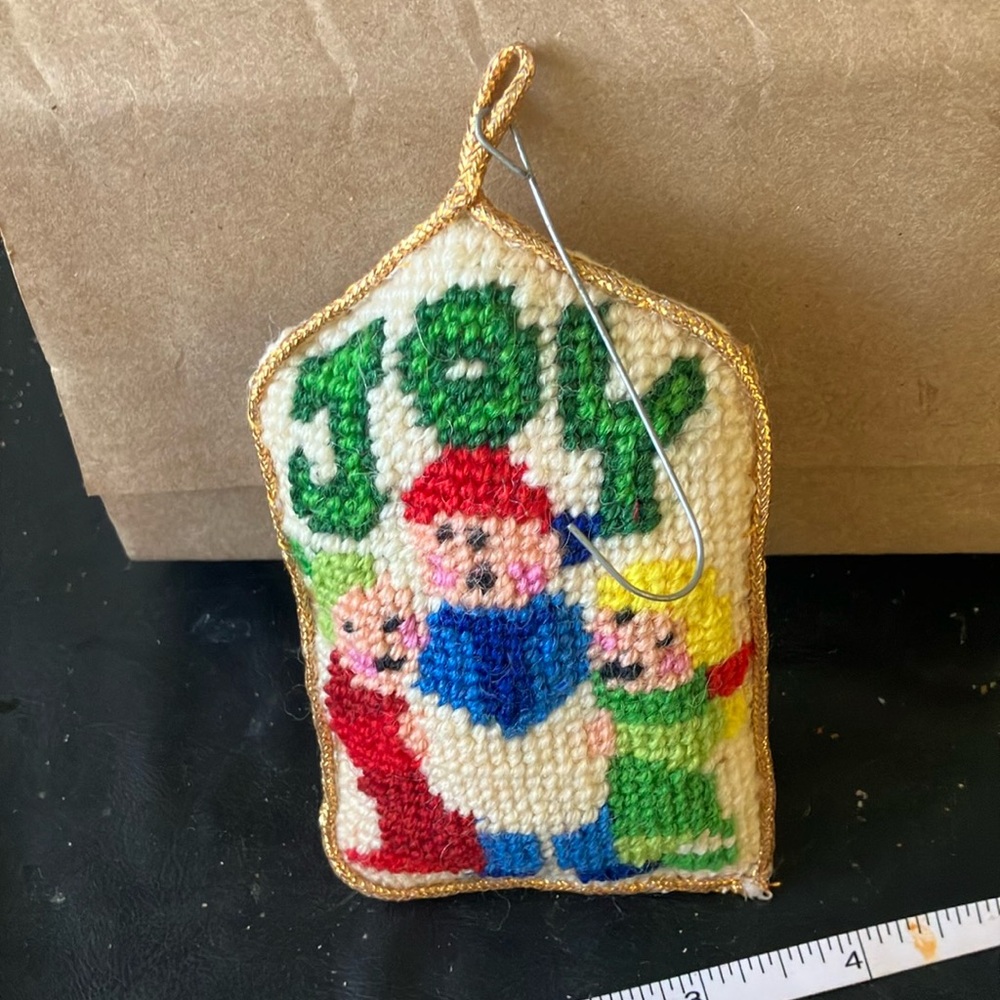 FINAL MARKDOWN Handcrafted Christmas ornament